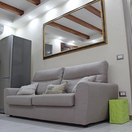 Flamingo Luxury Apartment Ajpsardinia กาญารี ภายนอก รูปภาพ