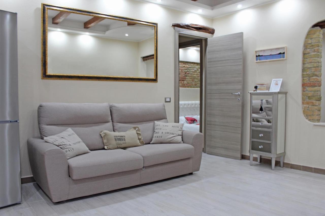 Flamingo Luxury Apartment Ajpsardinia กาญารี ภายนอก รูปภาพ