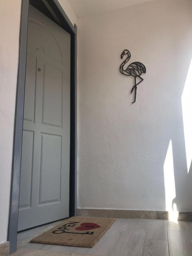 Flamingo Luxury Apartment Ajpsardinia กาญารี ภายนอก รูปภาพ