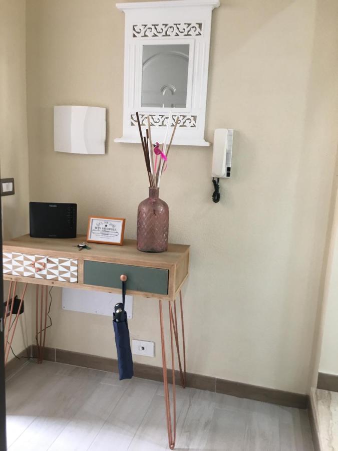 Flamingo Luxury Apartment Ajpsardinia กาญารี ภายนอก รูปภาพ
